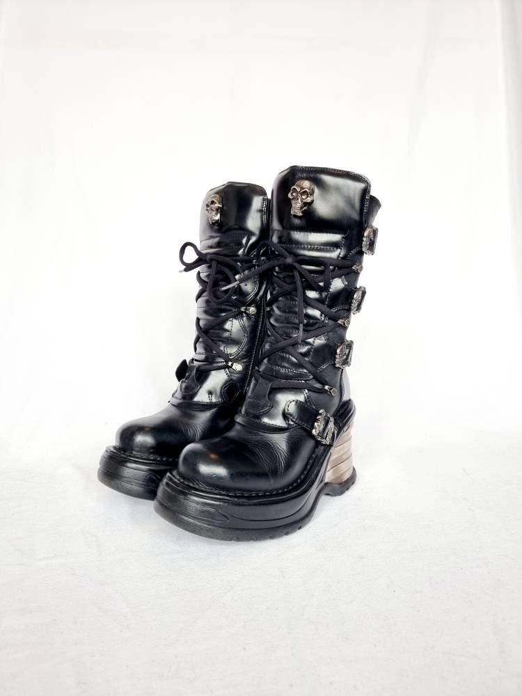 EU 38 / UK 5 New Rock Boots