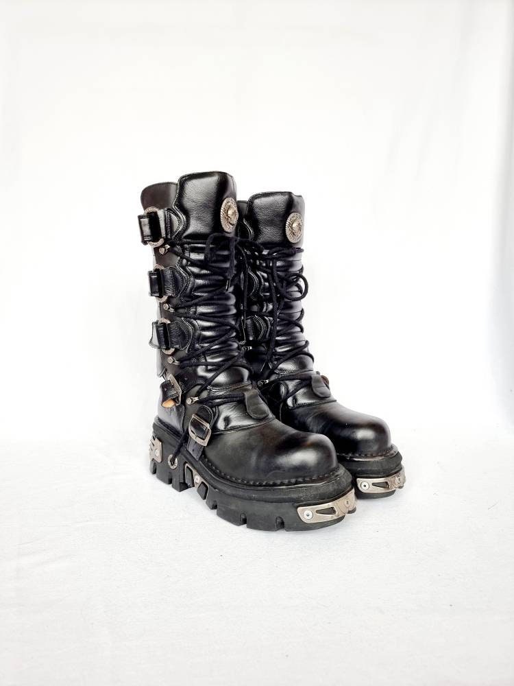 EU 42 / UK 8 New Rock Boots