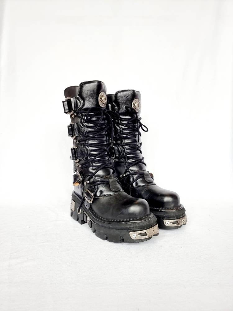 EU 42 / UK 8 New Rock Boots