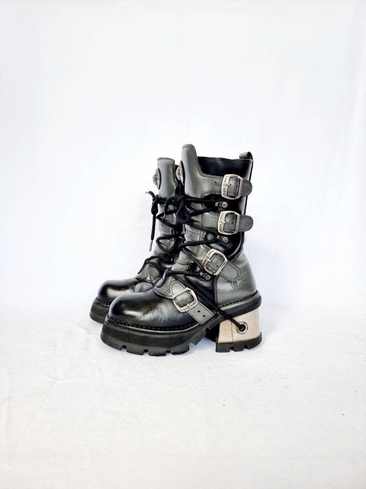 EU 37 / UK 4 New Rock Boots