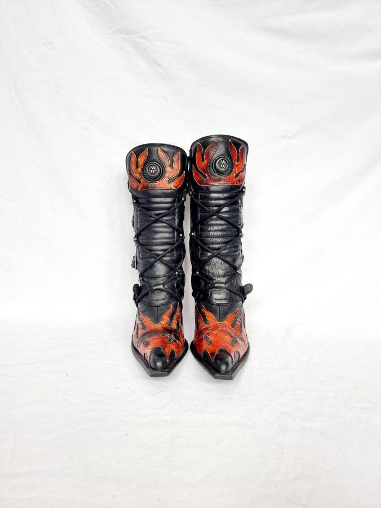 EU 39 / UK 6 New Rock Boots