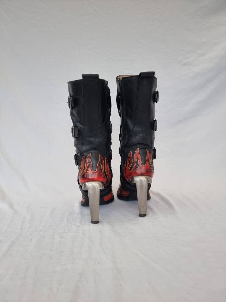 EU 37 / UK 4 New Rock Boots