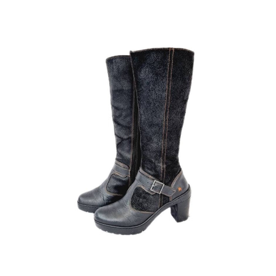 EU 38 / UK 5 Knee High Vintage Heeled 90s Vintage Boots from The Art Company