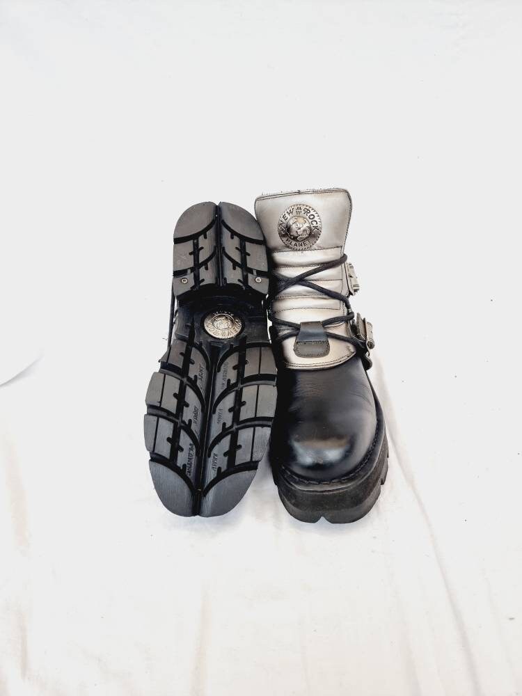 EU 39 / UK 6 New Rock Boots