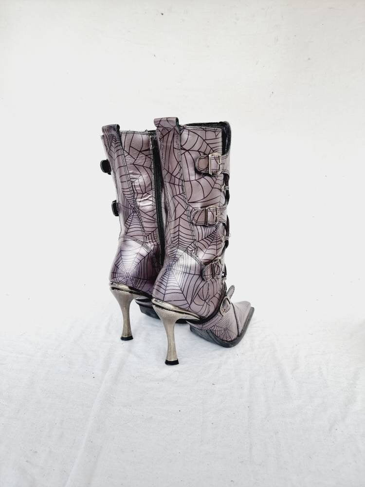 EU 40 / UK 7 New Rock Boots