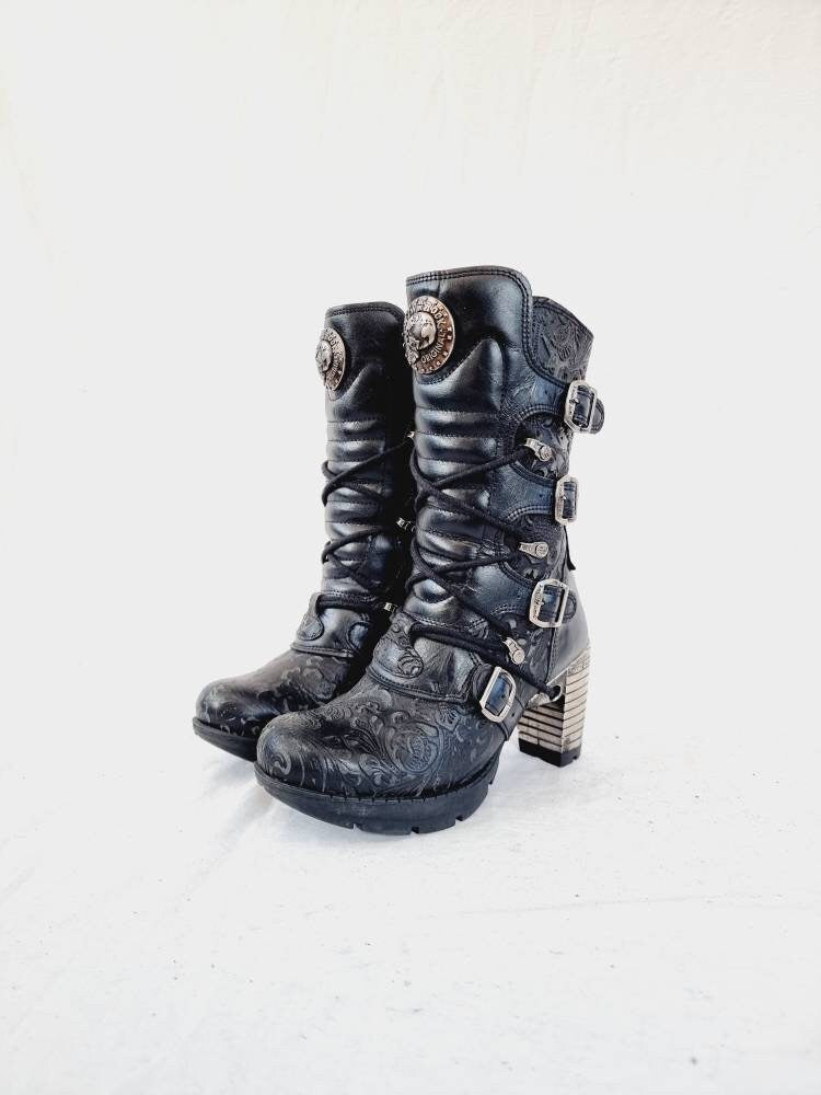 EU 37 / UK 4 New Rock Boots