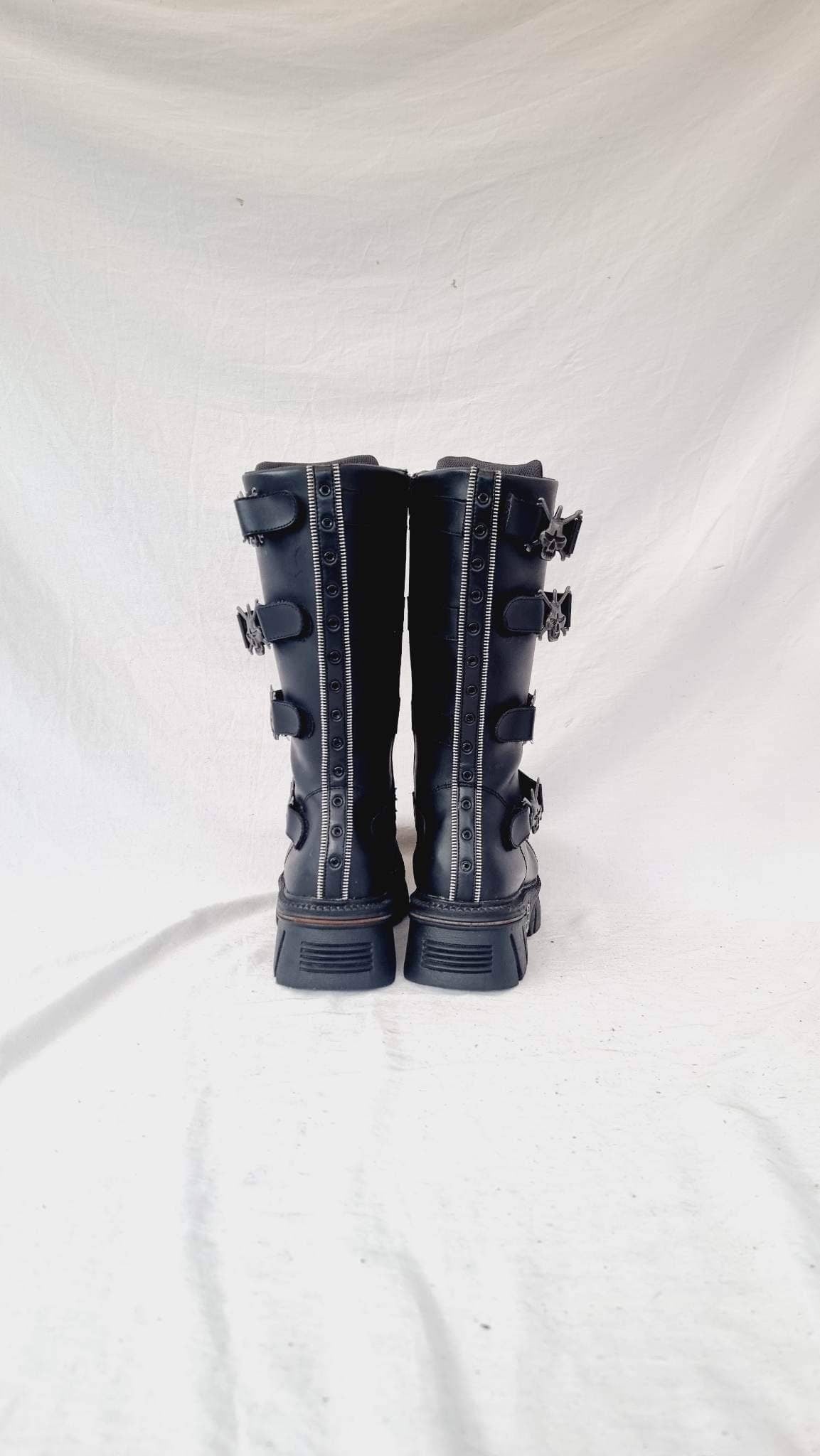 EU 40 / UK 7 Madfish Boots