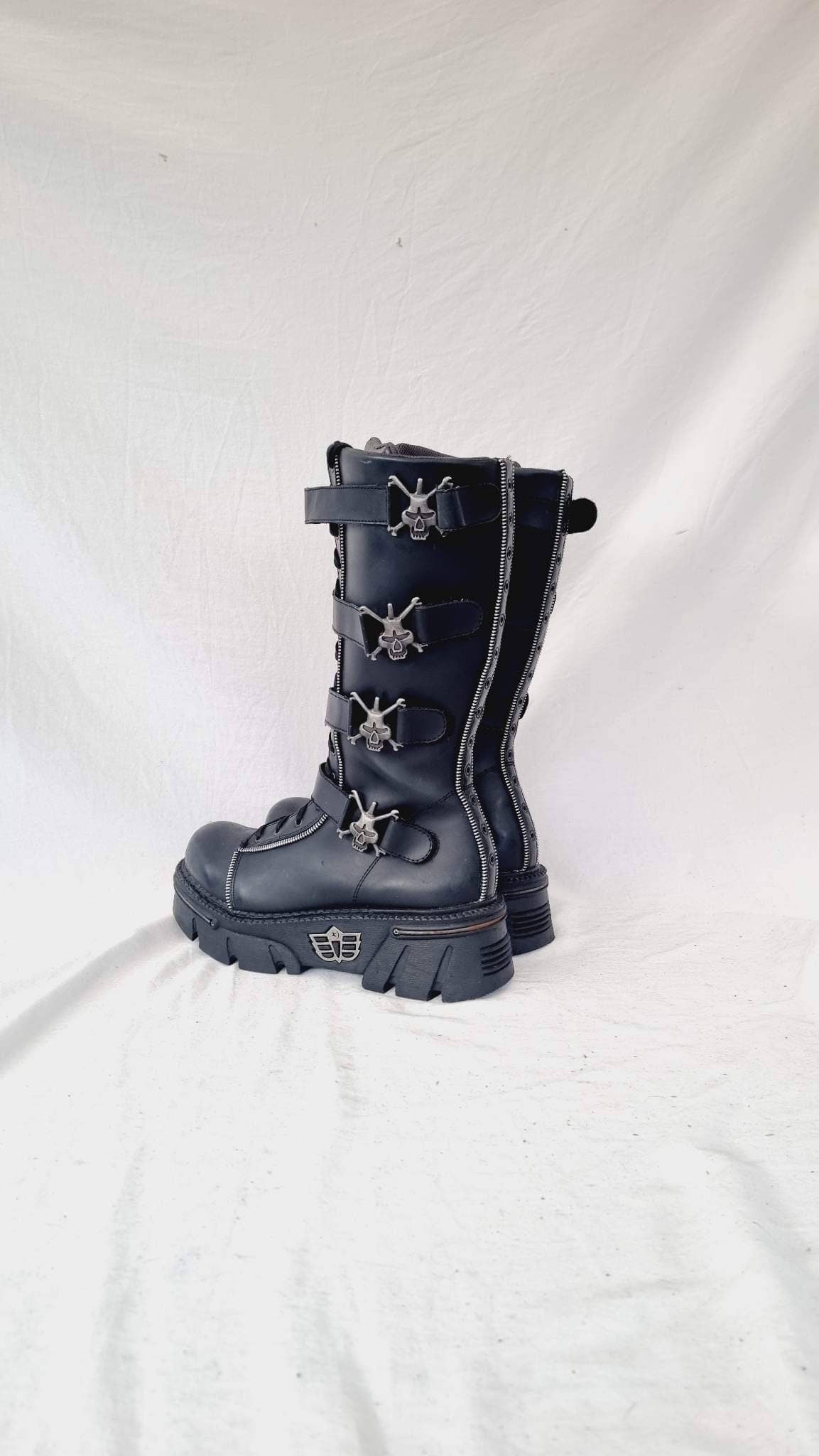 EU 40 / UK 7 Madfish Boots