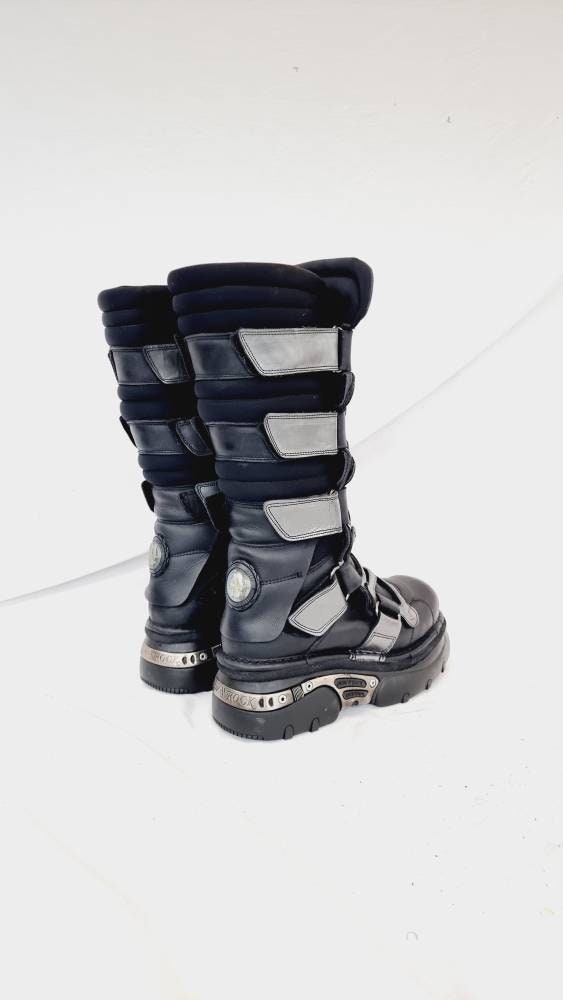 EU 43 / UK 9 New Rock Boots