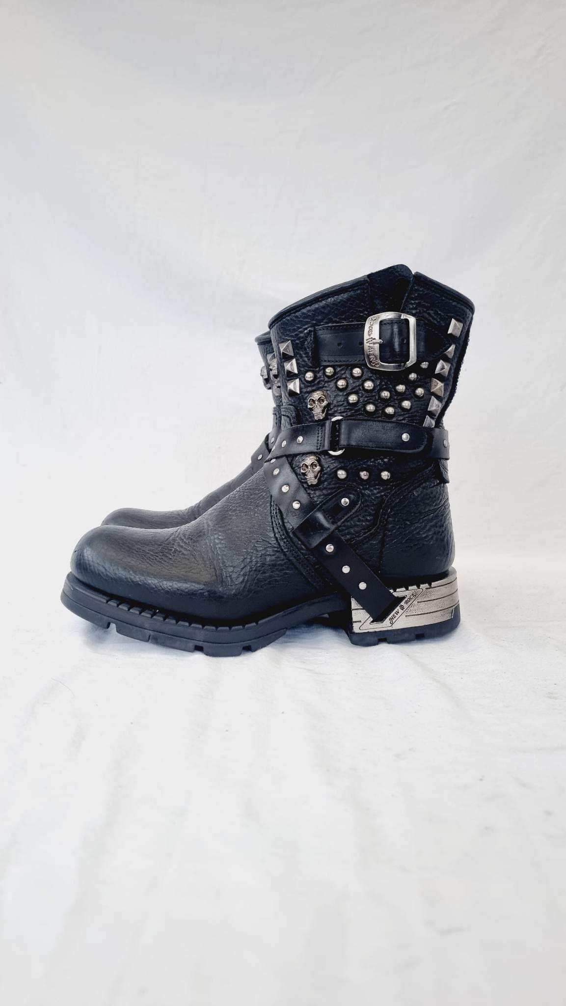 EU 38 / UK 5 New Rock Boots