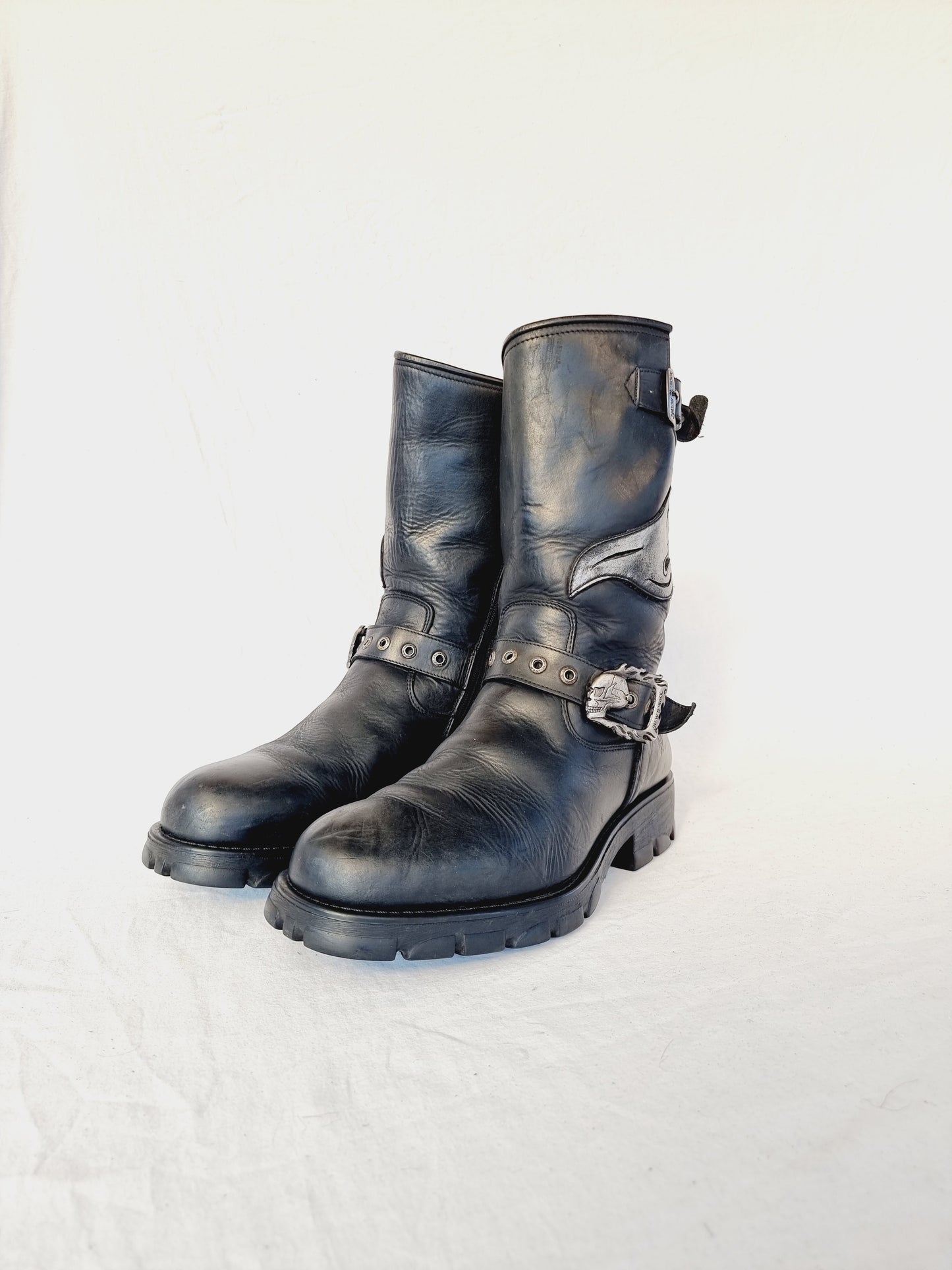 EU 44 / UK 10 New Rock Boots