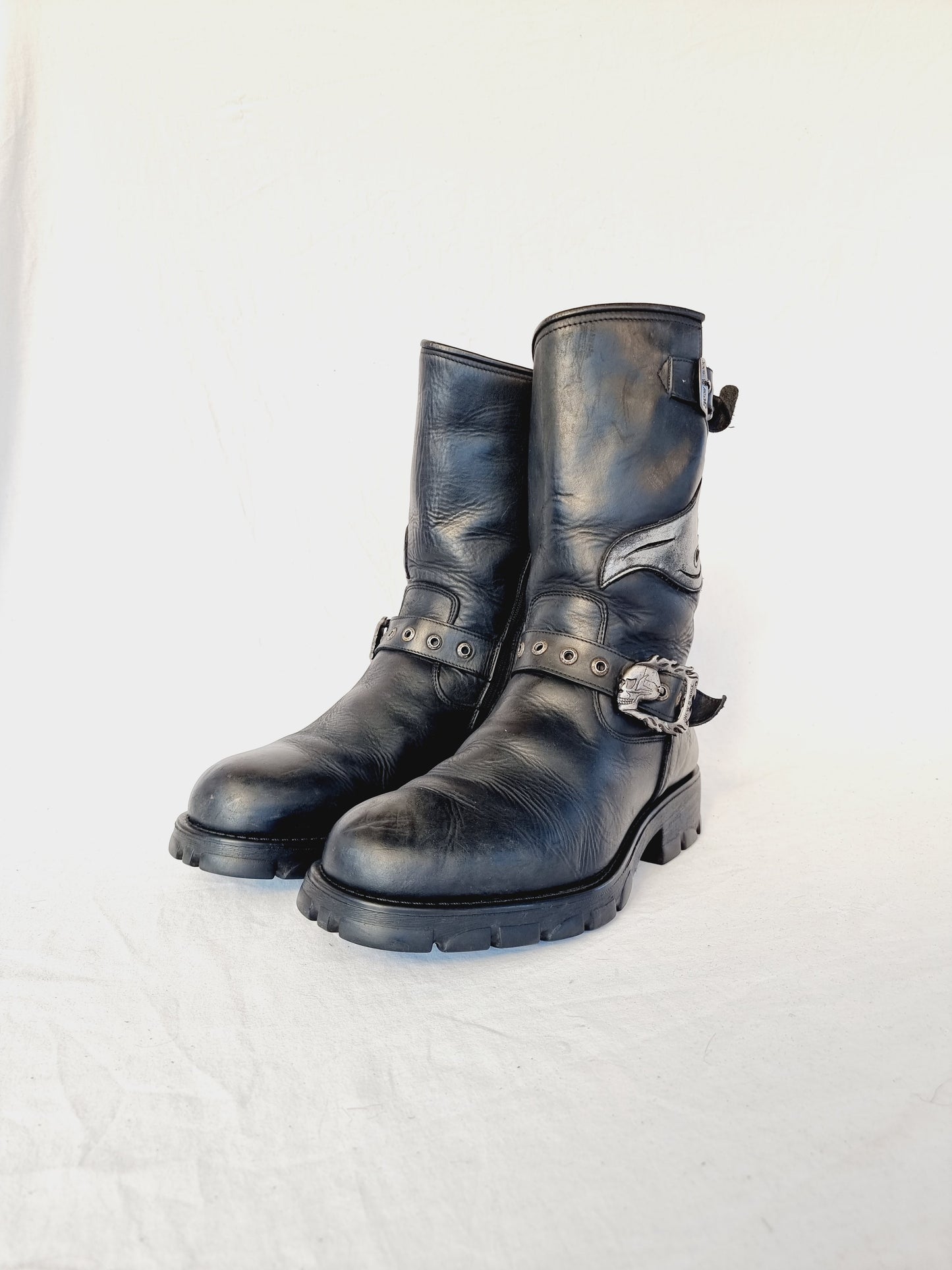 EU 44 / UK 10 New Rock Boots