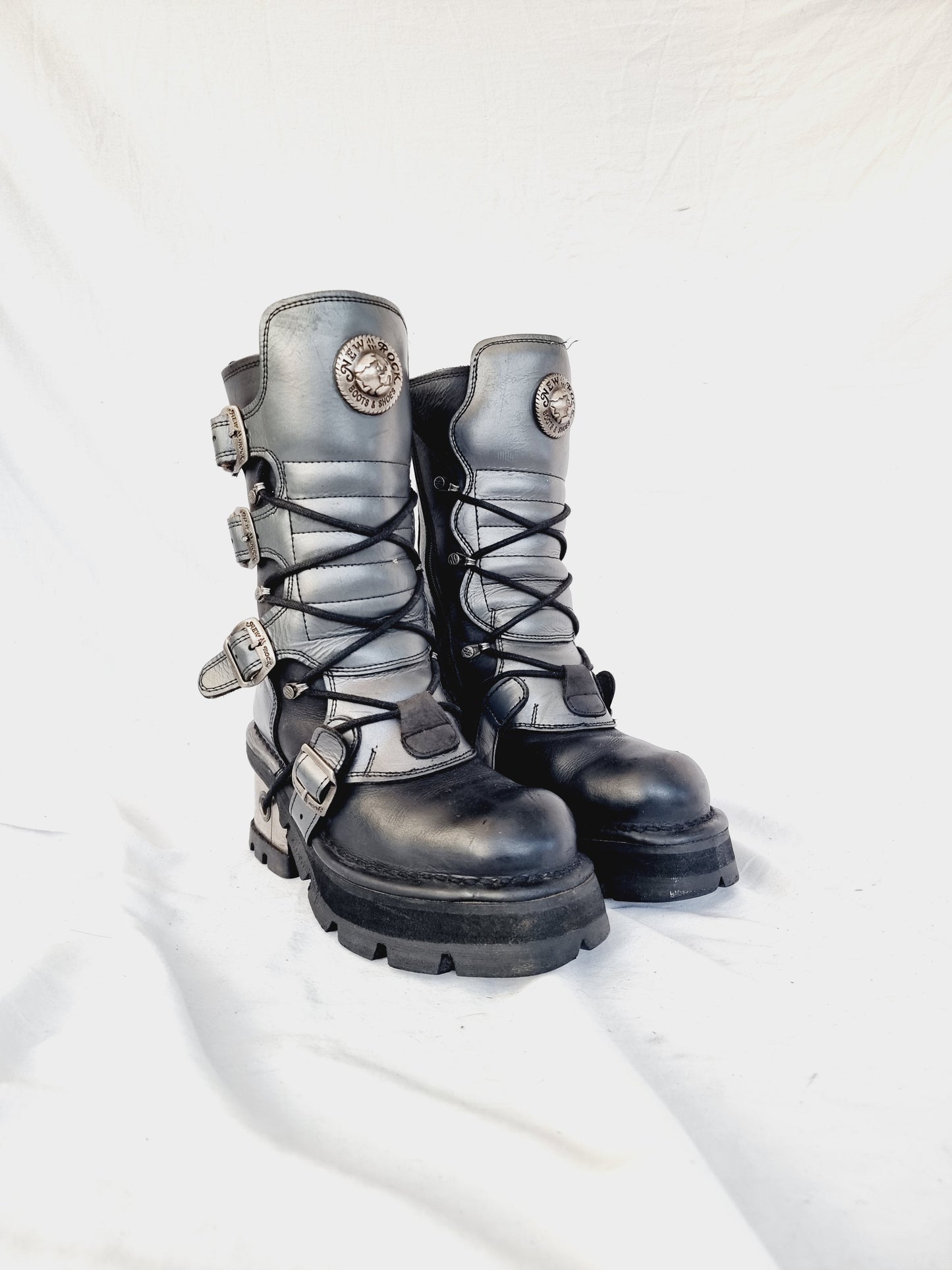 EU 37 / UK 4 New Rock Boots