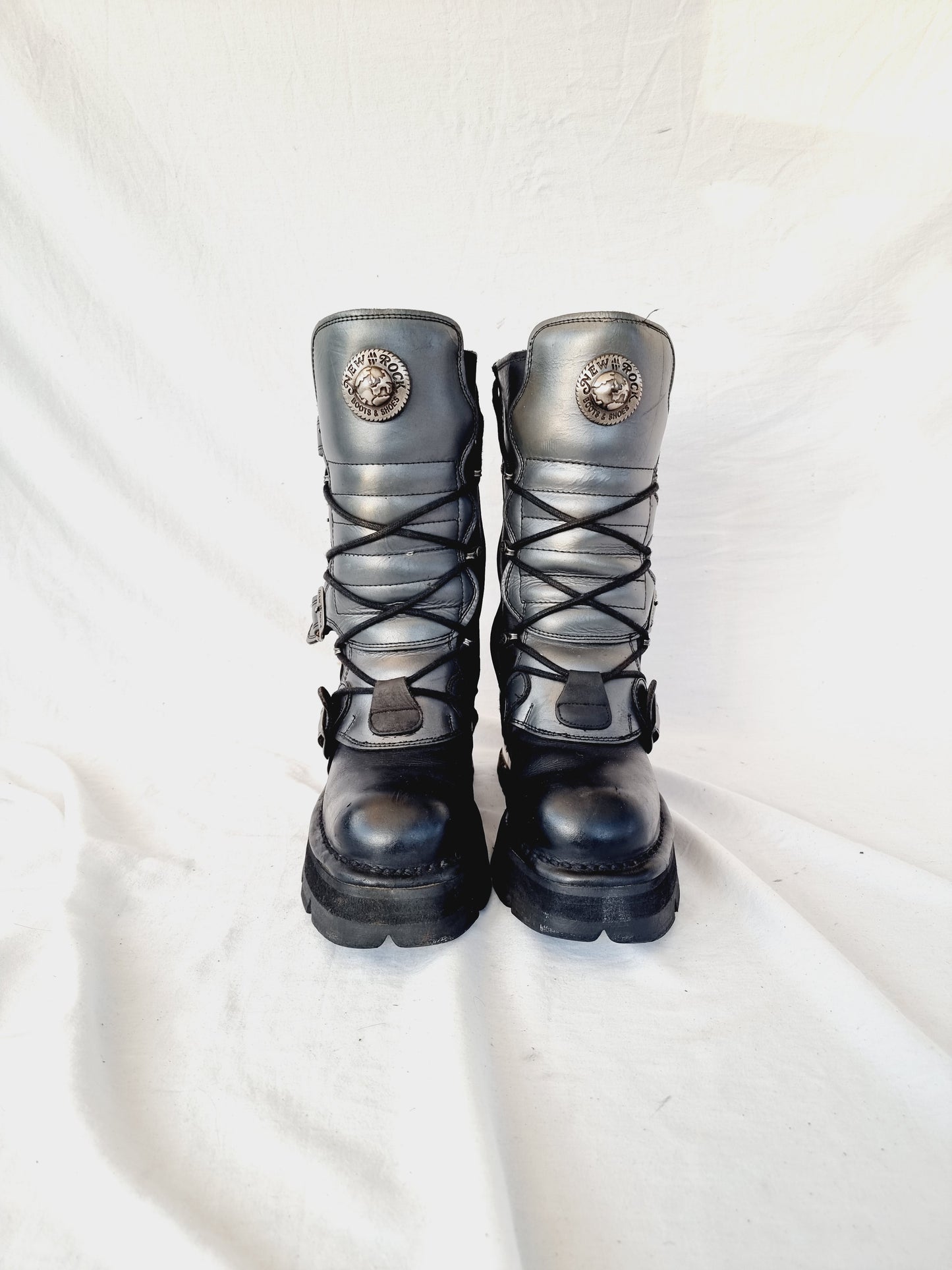 EU 37 / UK 4 New Rock Boots