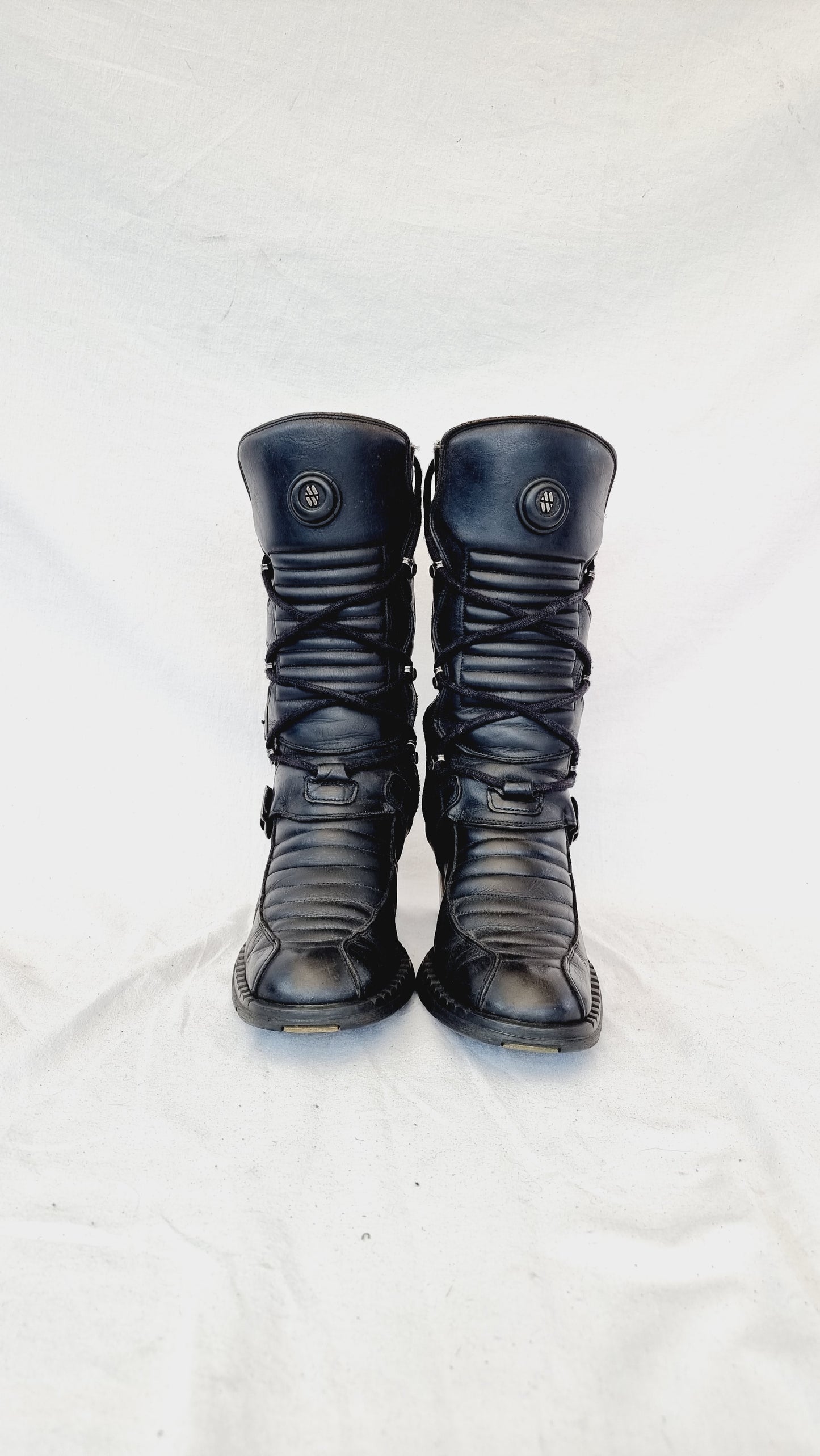 EU 38 / UK 5 New Rock Boots