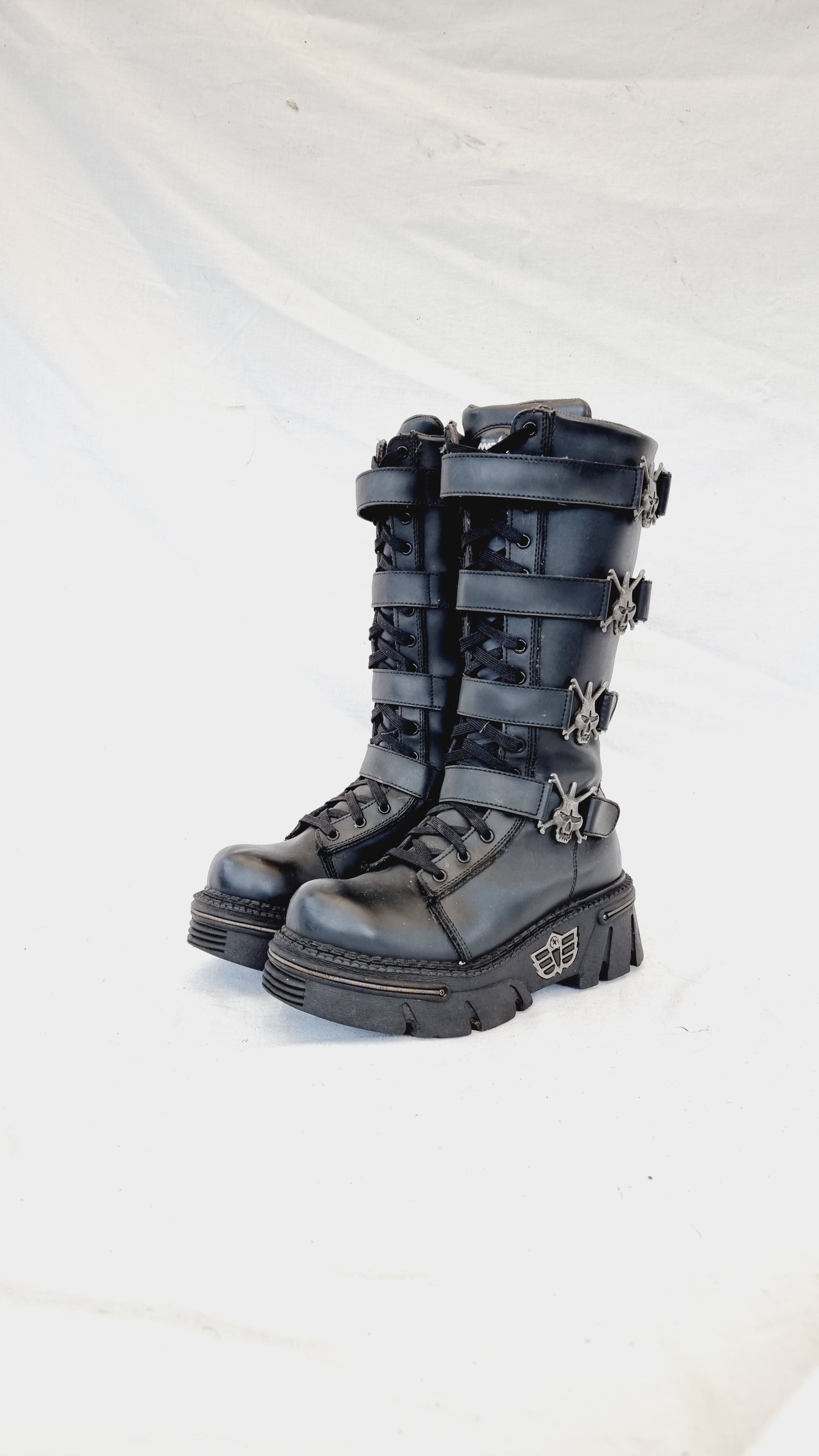 EU 39 / UK 6 Madfish Boots