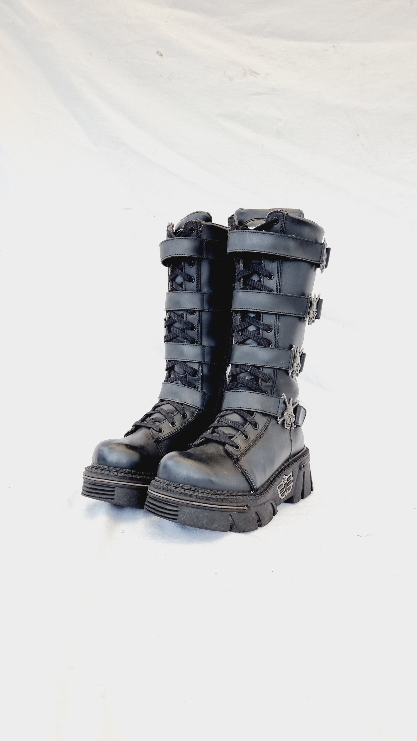 EU 39 / UK 6 Madfish Boots