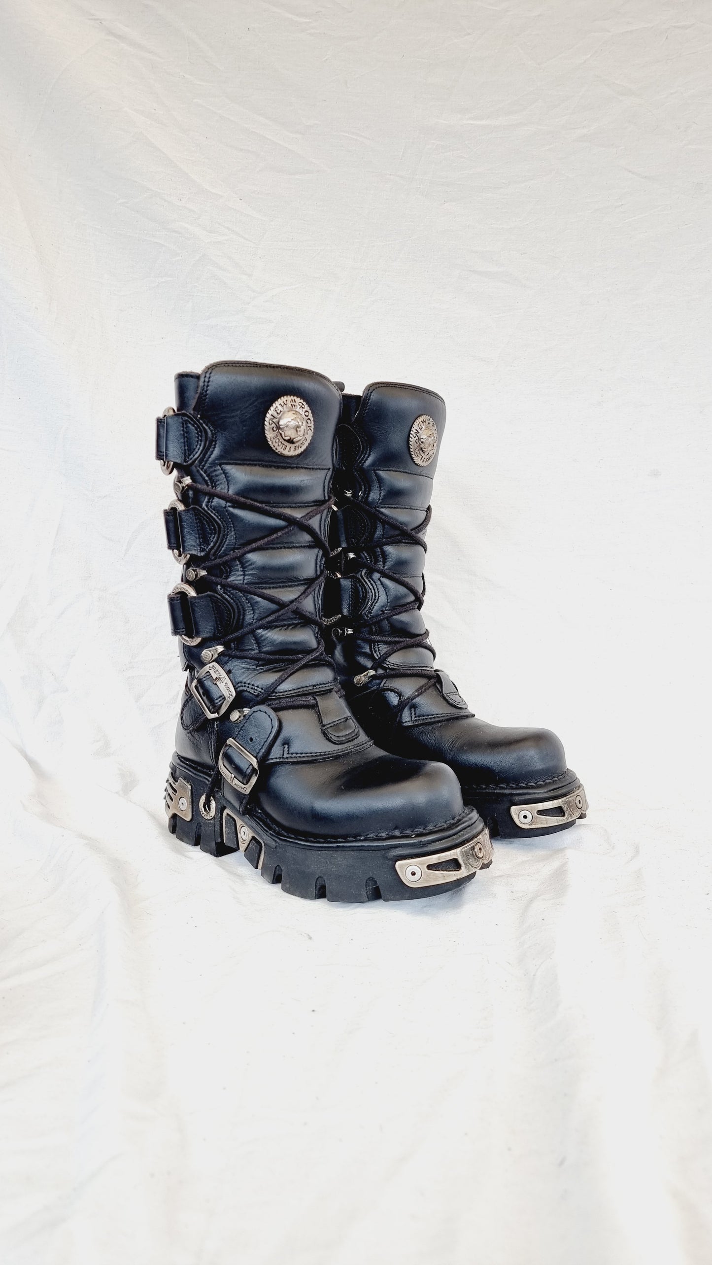 EU 38 / UK 5 New Rock Boots