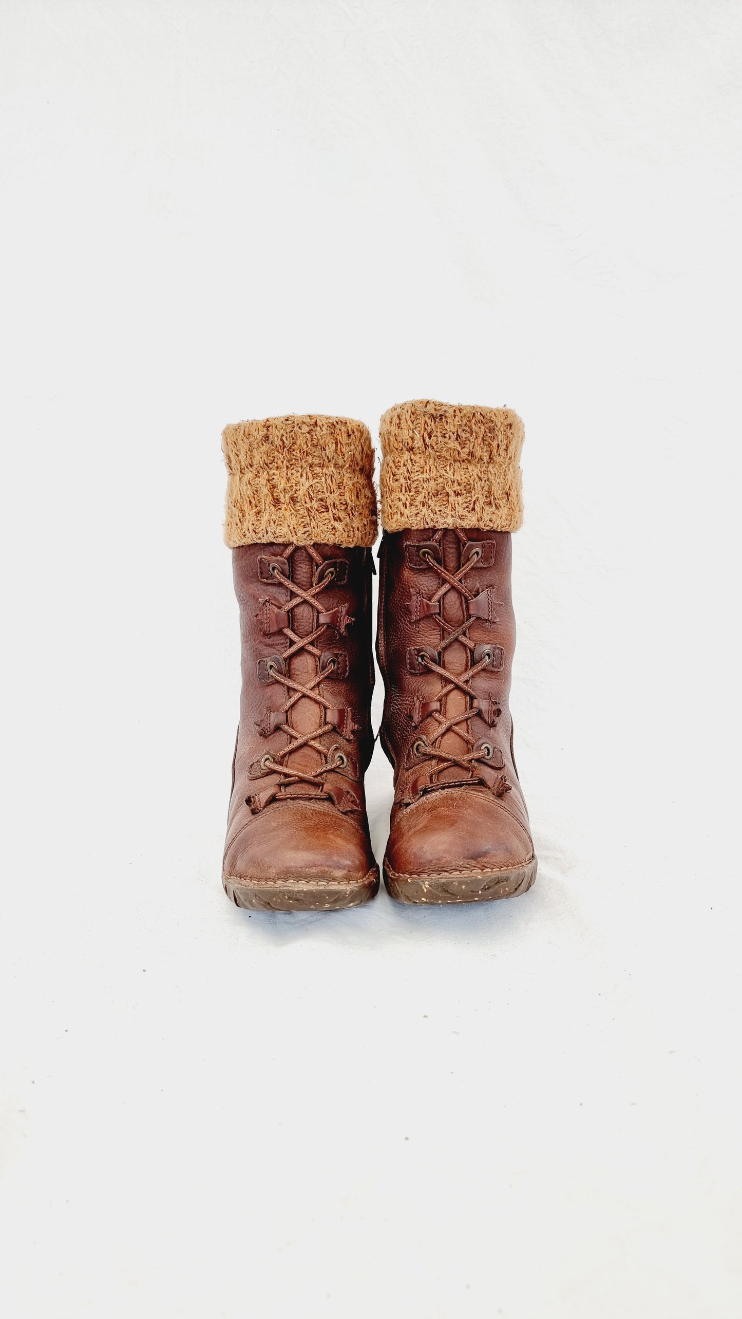 EU 38 / UK 5 El Naturalista Boots