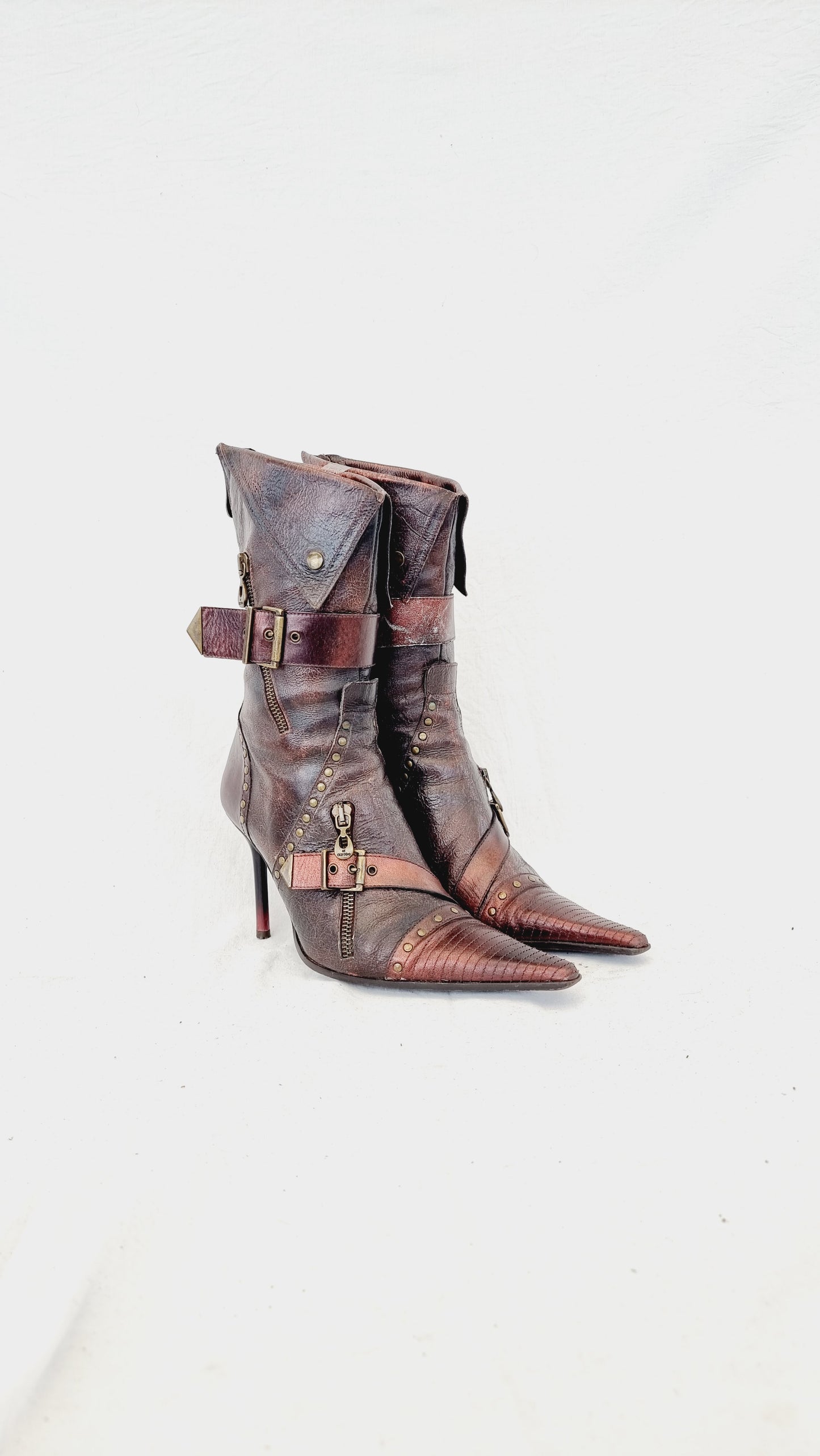 EU 38 / UK 5 El Dantes Boots