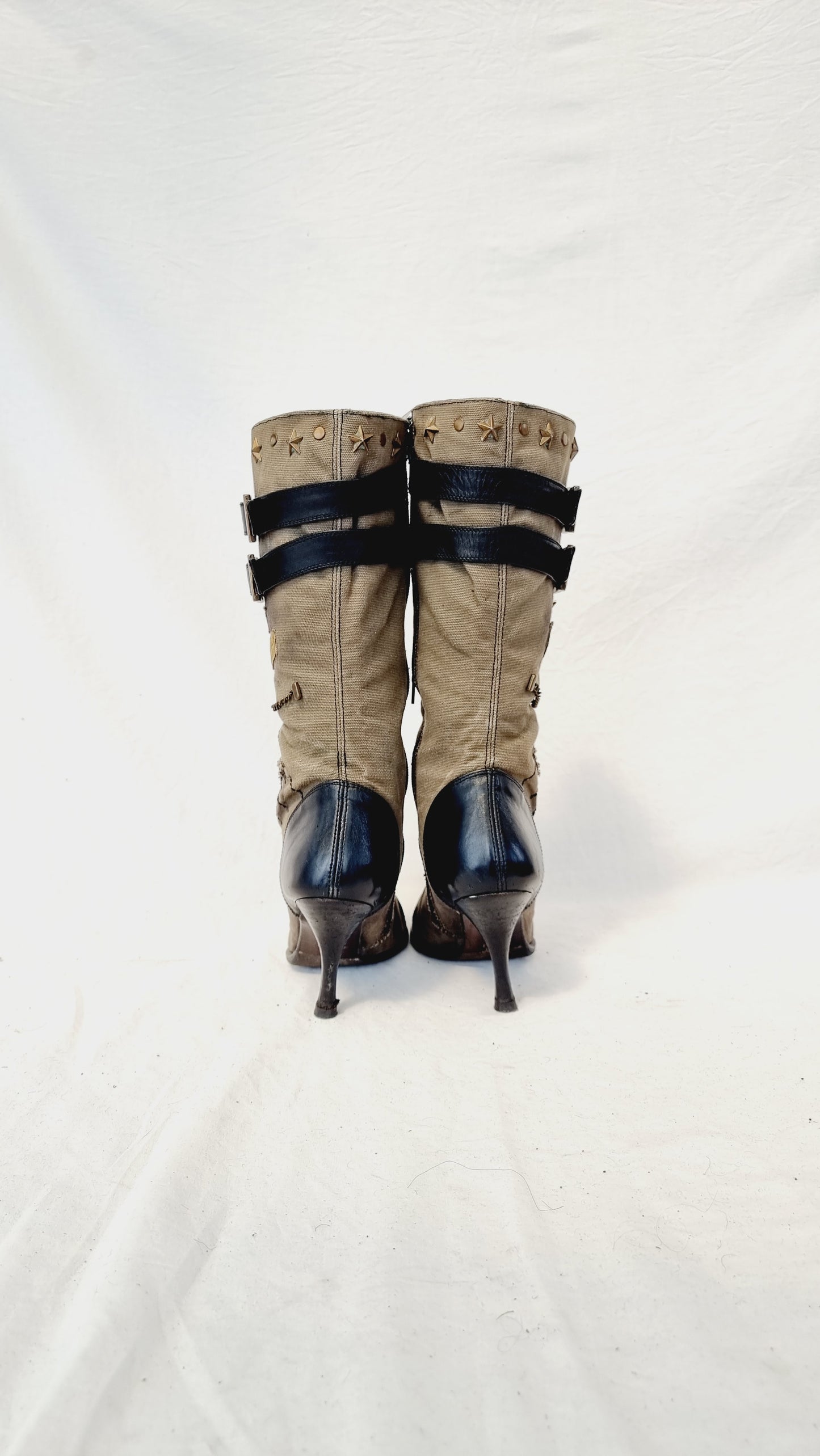 EU 37 / UK 4 El Dantes Boots