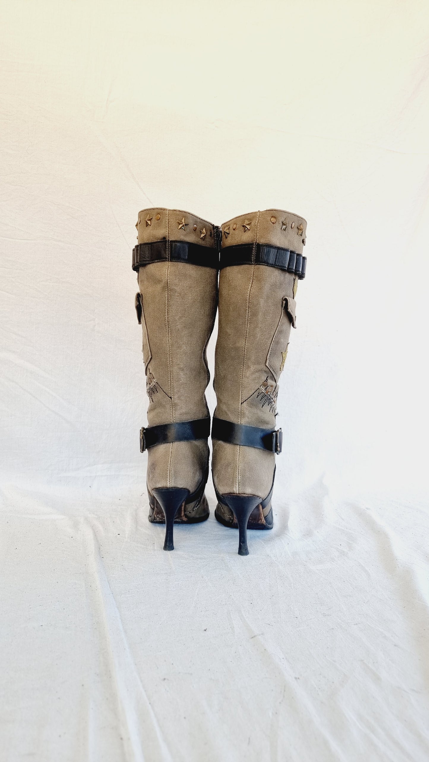 EU 38 / UK 5 El Dantes Boots