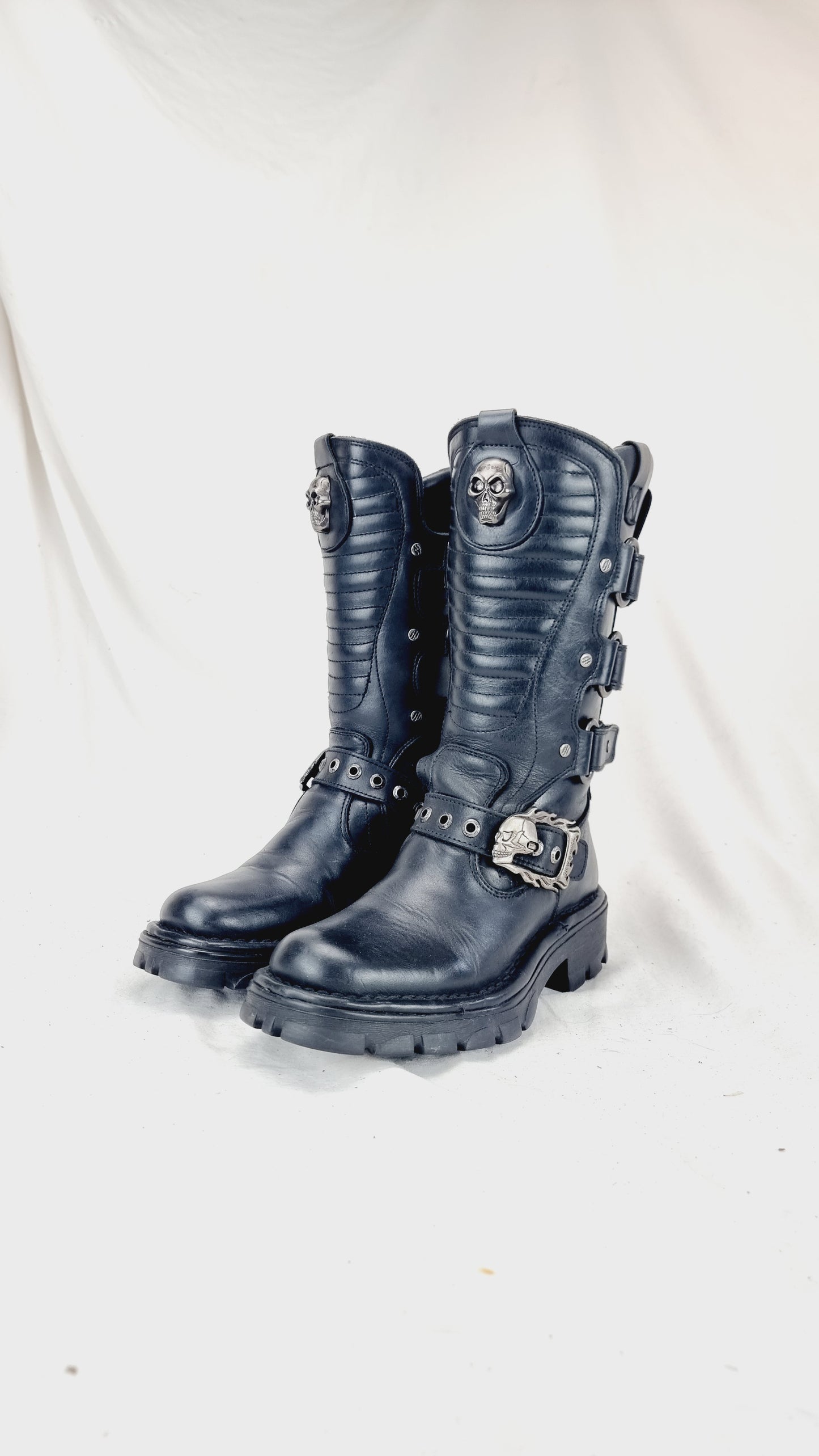 EU 38 / UK 5 New Rock Boots