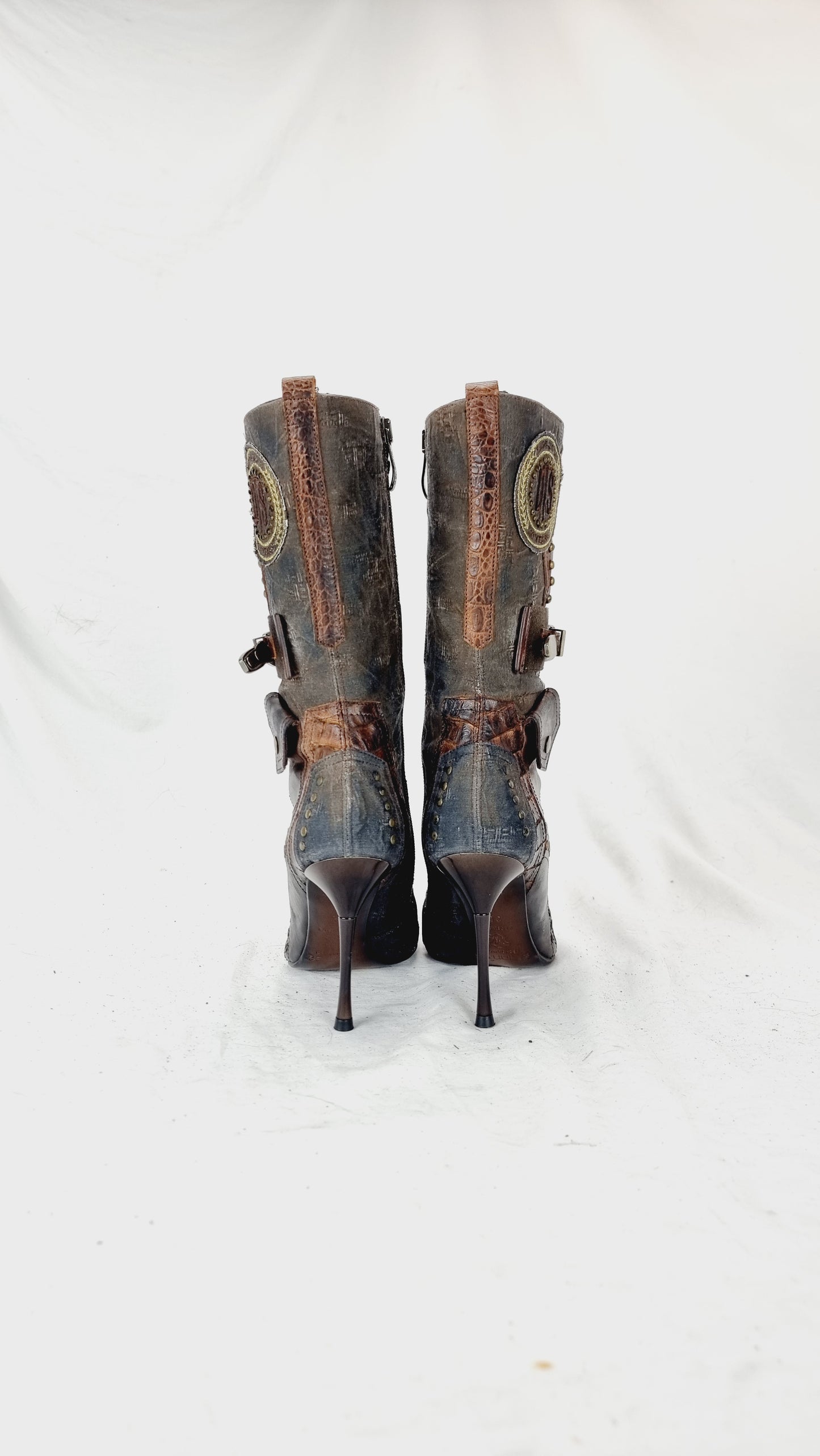 EU 38 / UK 5 El Dantes Boots