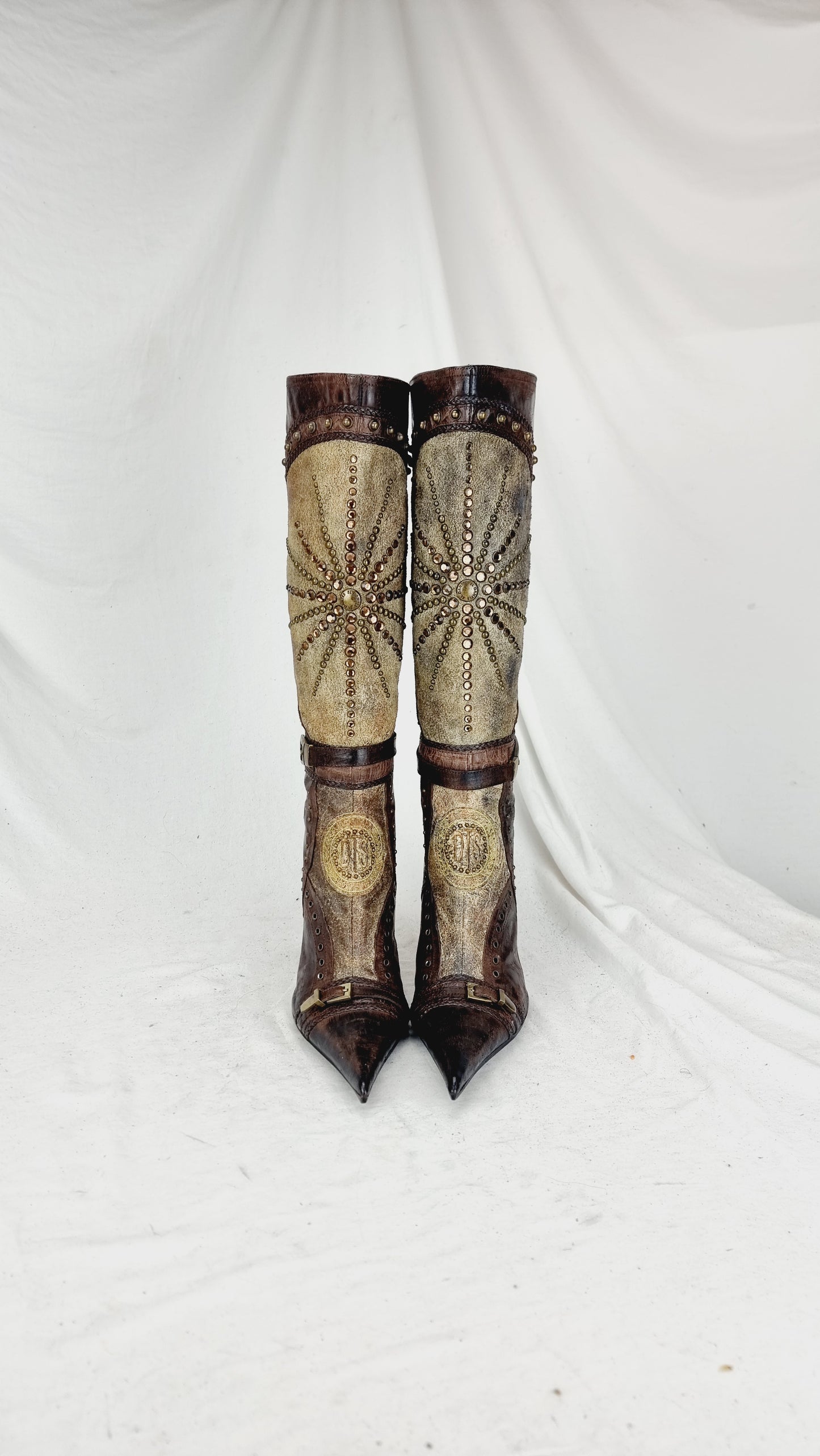 EU 40 / UK 7 El Dantes Boots