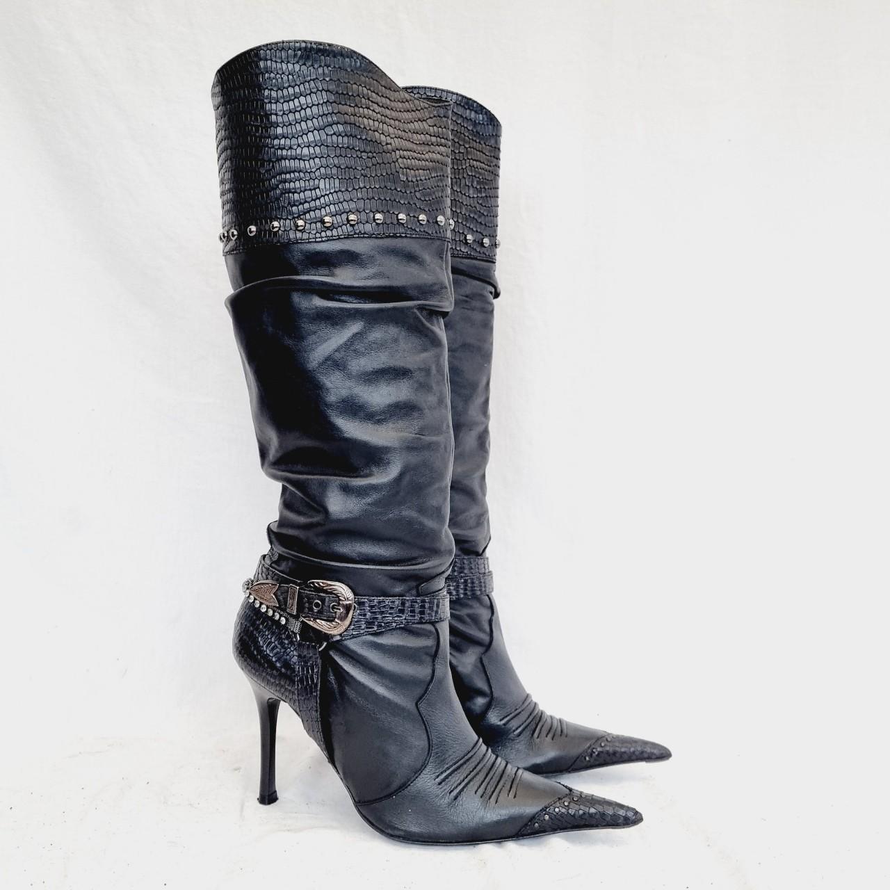 EU 38 / UK 5 El Dantes heels with buckled fronts, pointed toes