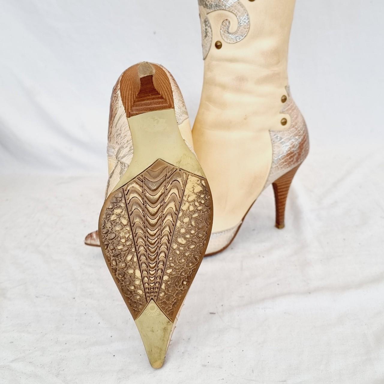 EU 38 / UK 5 Rare vintage authentic S Fabiani heels with pointed toes