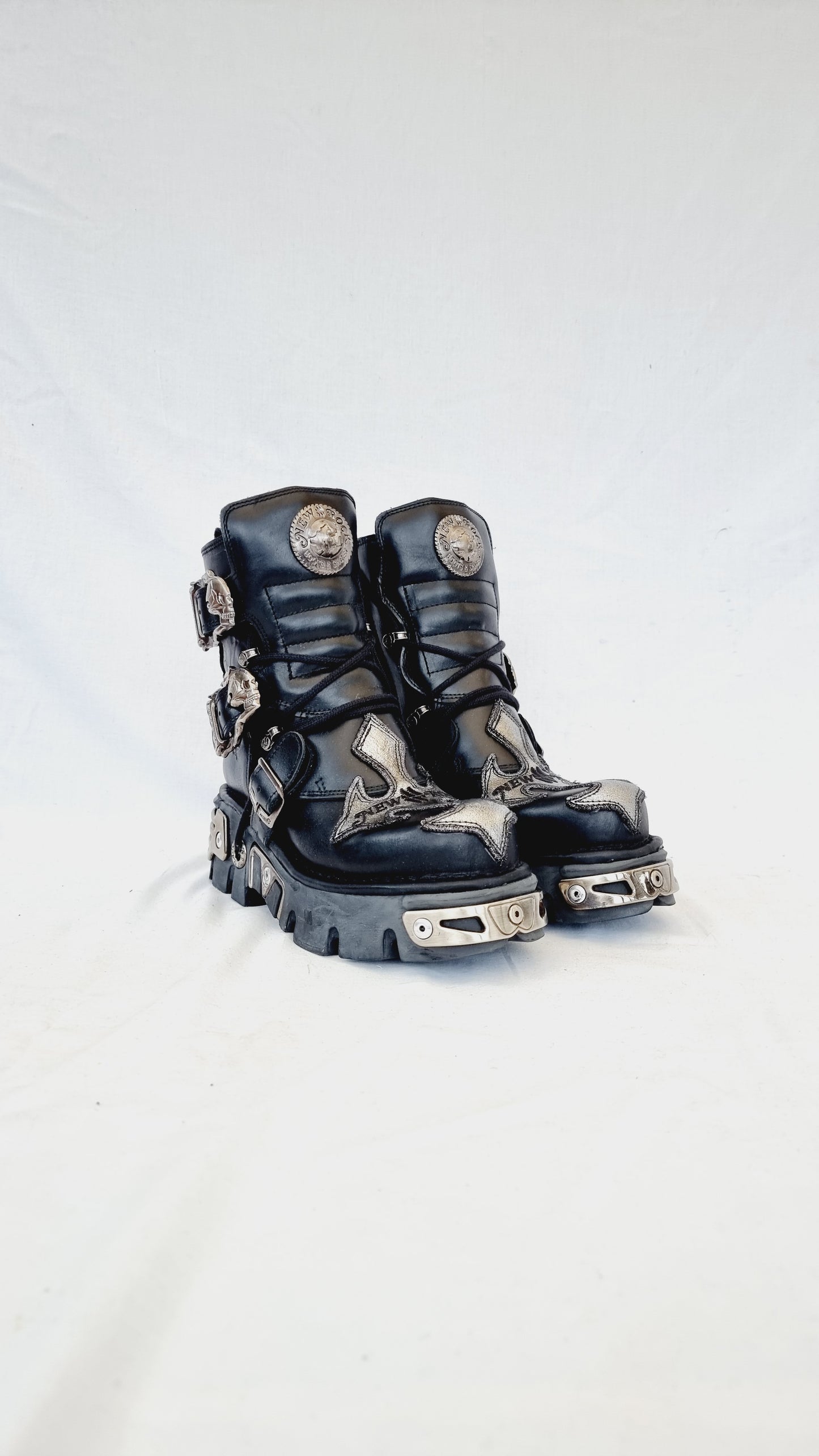 EU 36 / UK 3 New Rock Boots