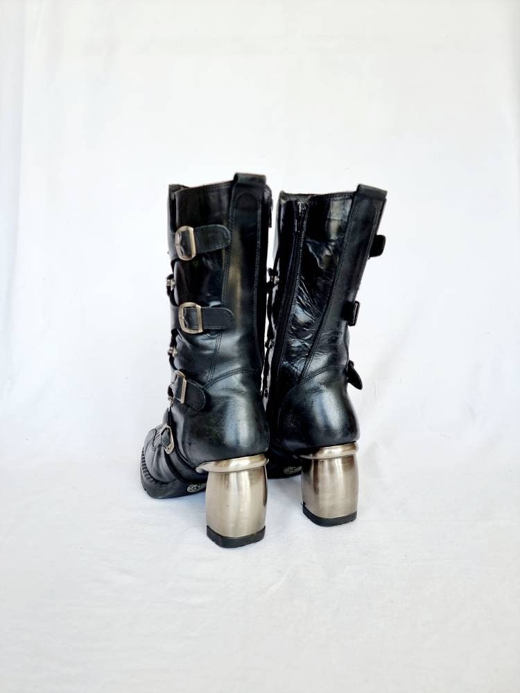 EU 39 / UK 6 New Rock Boots