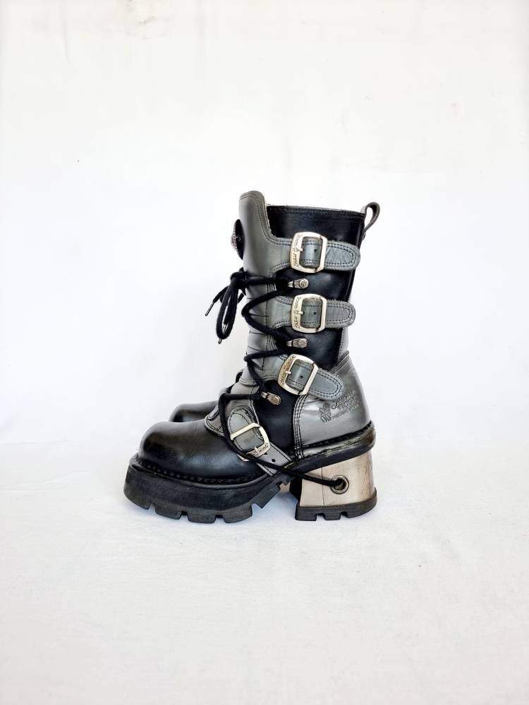 EU 37 / UK 4 New Rock Boots