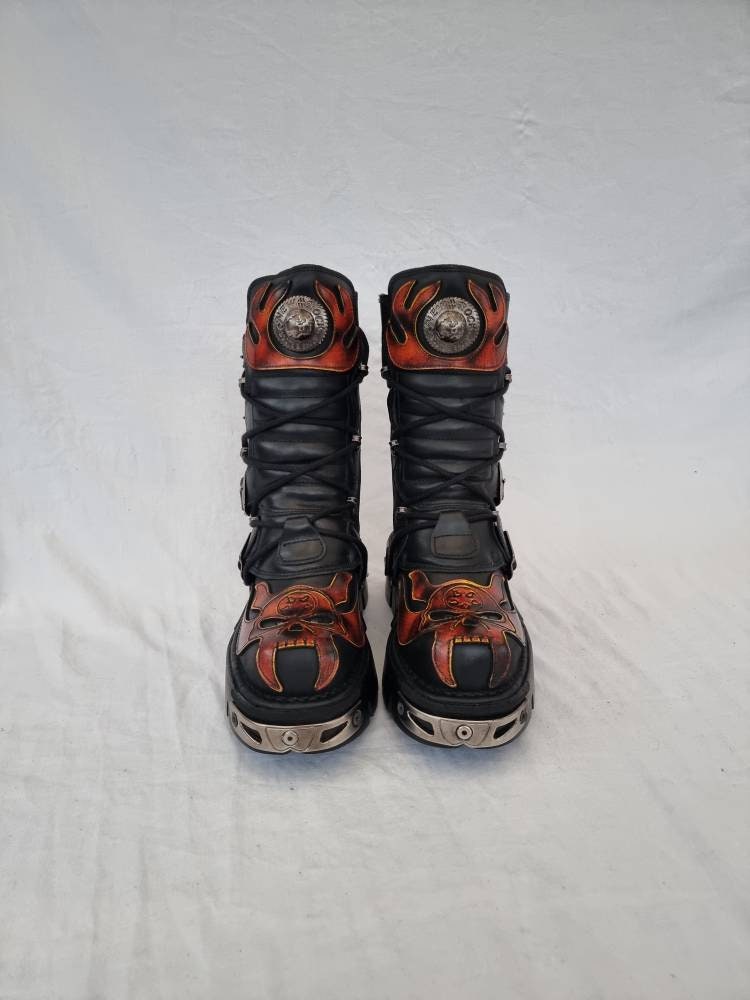 EU 36 / UK 3 New Rock Boots