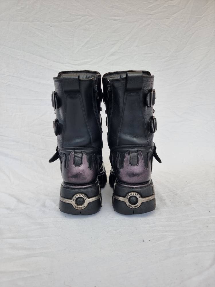 EU 41 / UK 7.5 New Rock Boots